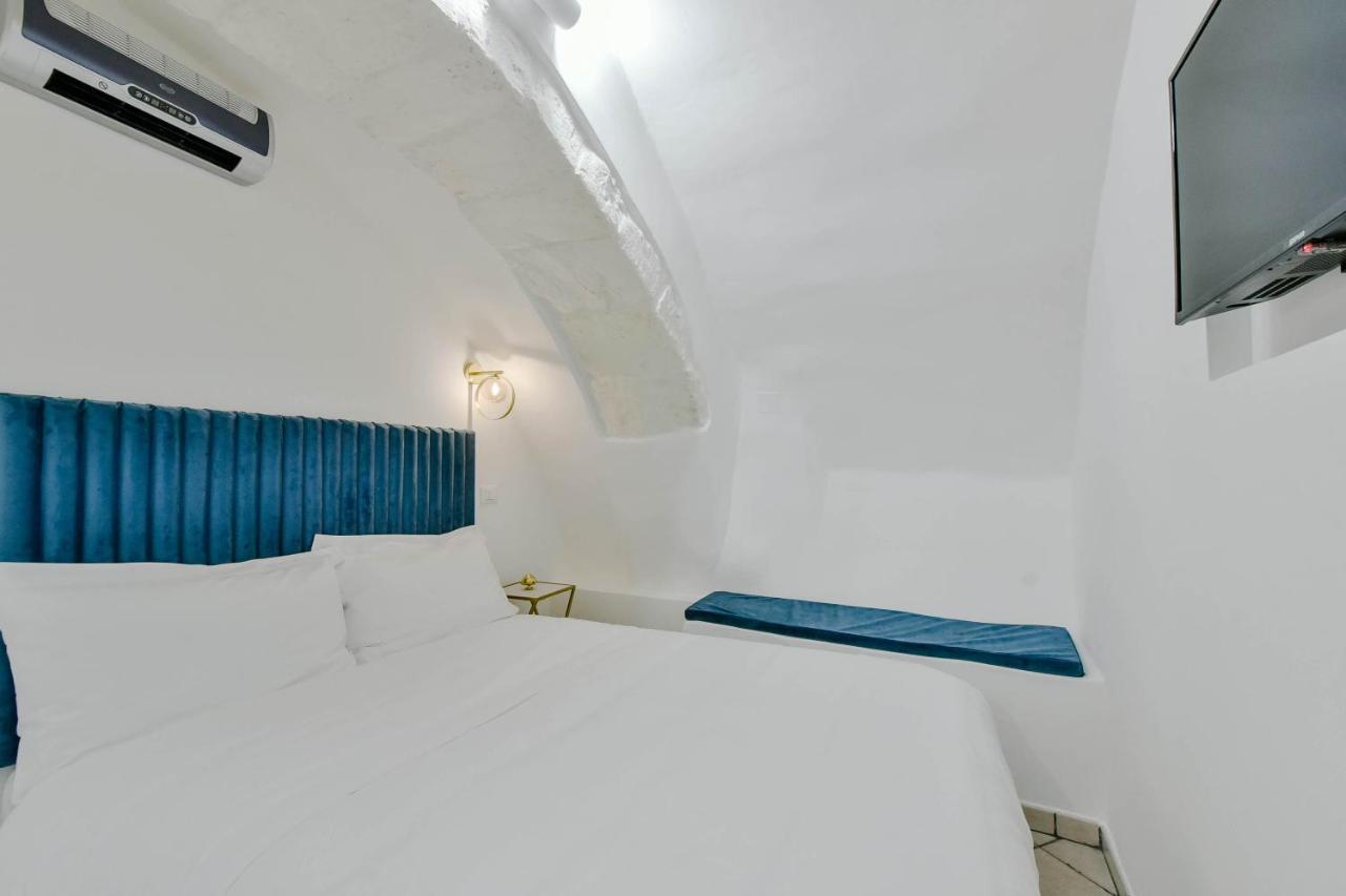 Grotta Antigone - 3Min Dal Centro Storico Apartment Ostuni Luaran gambar