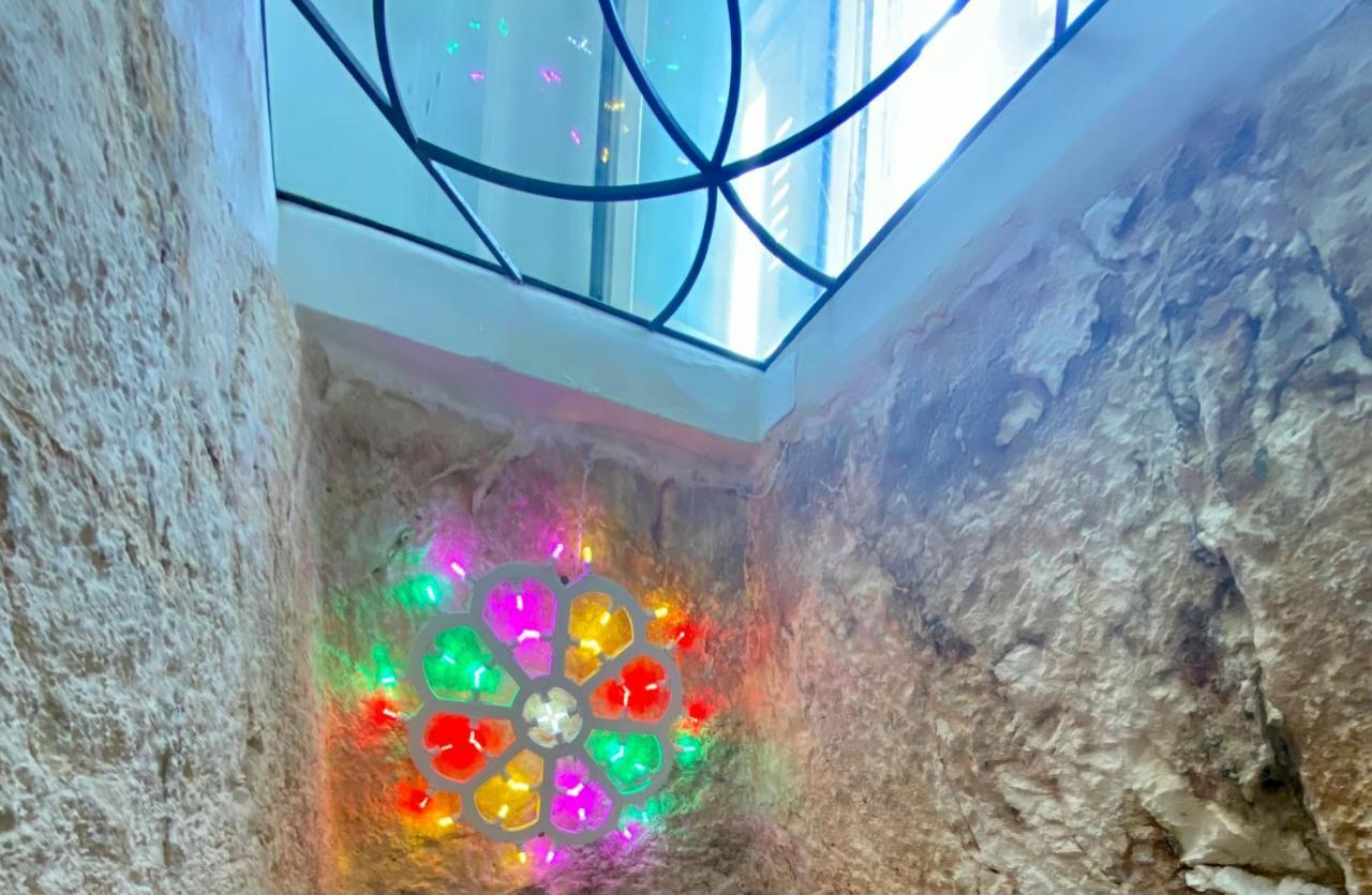 Grotta Antigone - 3Min Dal Centro Storico Apartment Ostuni Luaran gambar