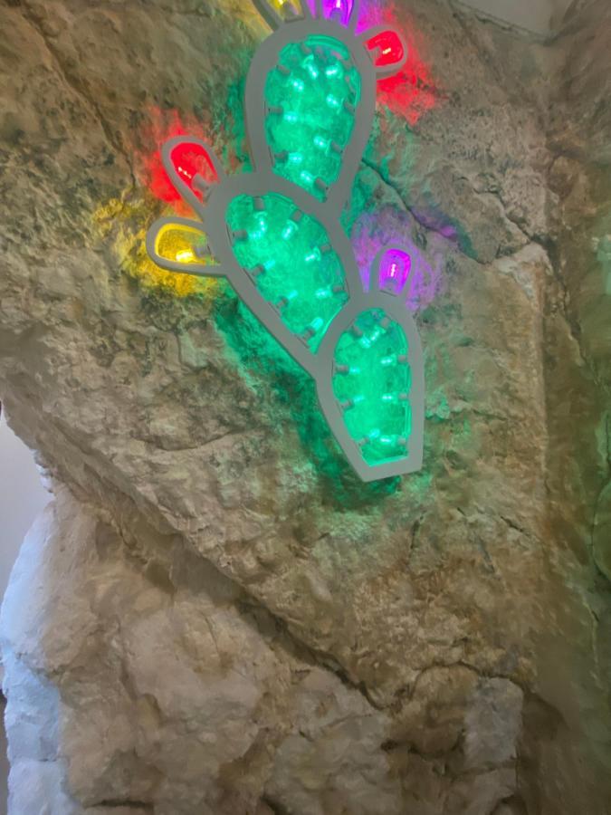 Grotta Antigone - 3Min Dal Centro Storico Apartment Ostuni Luaran gambar